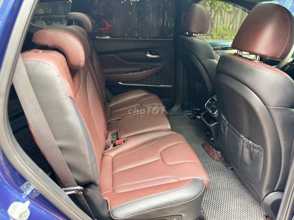 Hyundai Santa Fe 2.2 Premium 2020. Mua bán Ô tô tại Quận Thanh Xuân Hà Nội được đăng bởi Nguyễn Tuấn Hoàng hình 9