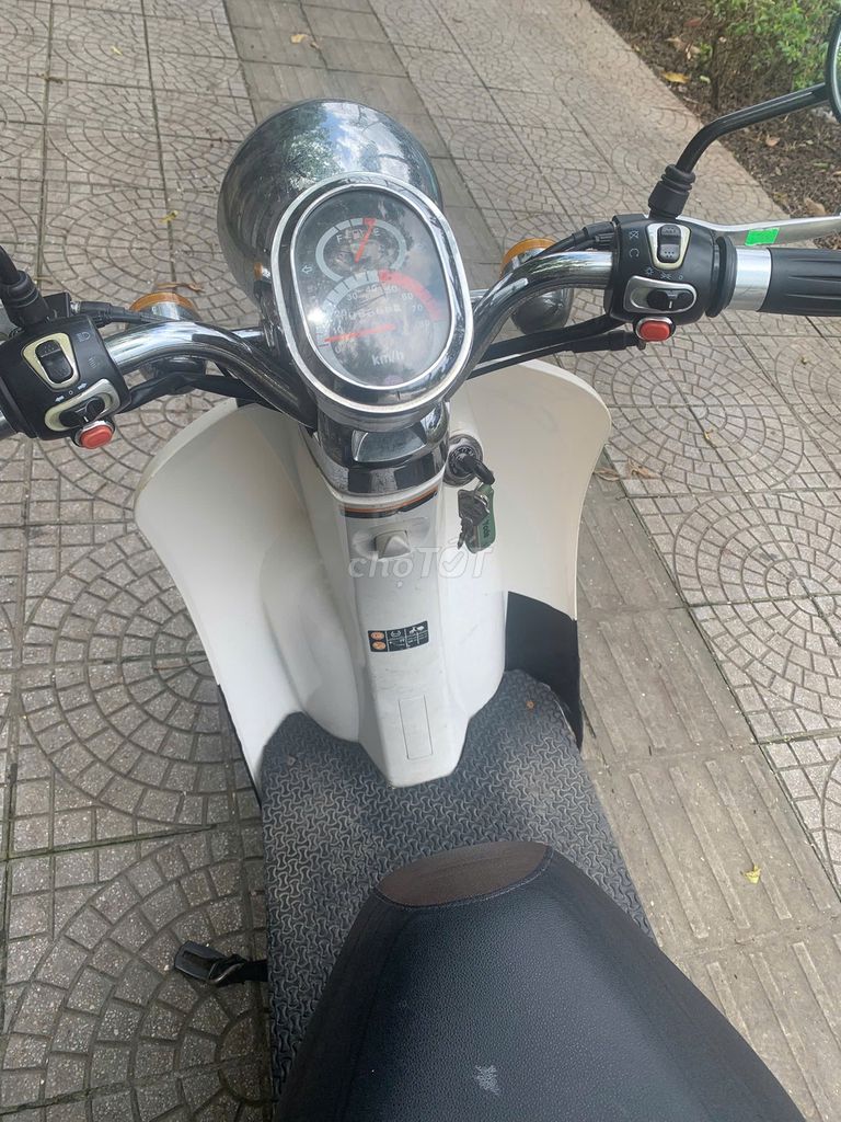 xe tay ga 50cc biển Hà Nội xanh lá mới 60%. Mua bán Xe máy tại Quận Hoàng Mai Hà Nội được đăng bởi Phương Lê hình 4