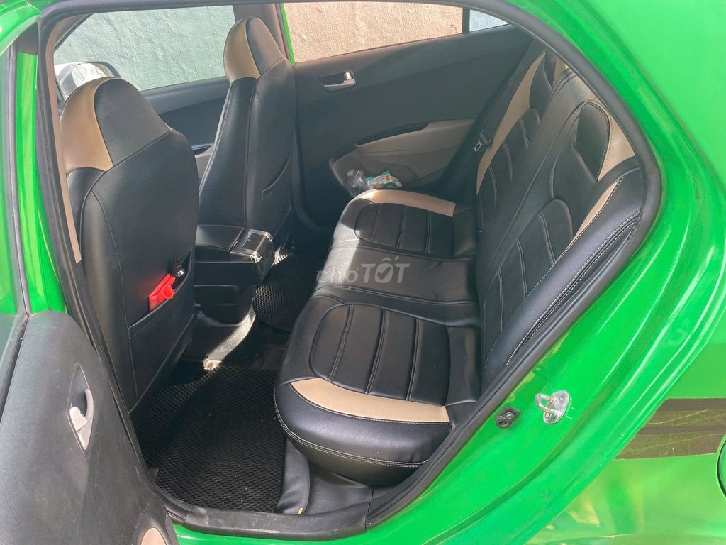 I10 hatback bản đủ. Mua bán Ô tô tại Huyện Bình Chánh Tp Hồ Chí Minh được đăng bởi Minh Lê Thành hình 5