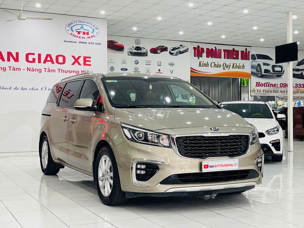 Kia Sedona 2018 2.2 DAT - 78000 km