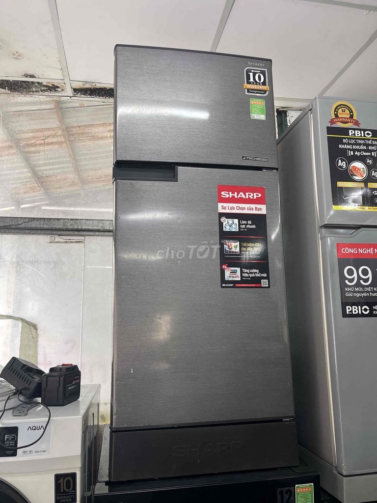 Thanh lý Tủ lạnh Sharp 165L inverter có BH. Mua bán Tủ lạnh tại Quận Phú Nhuận Tp Hồ Chí Minh được đăng bởi Quí Vũ Official hình 1