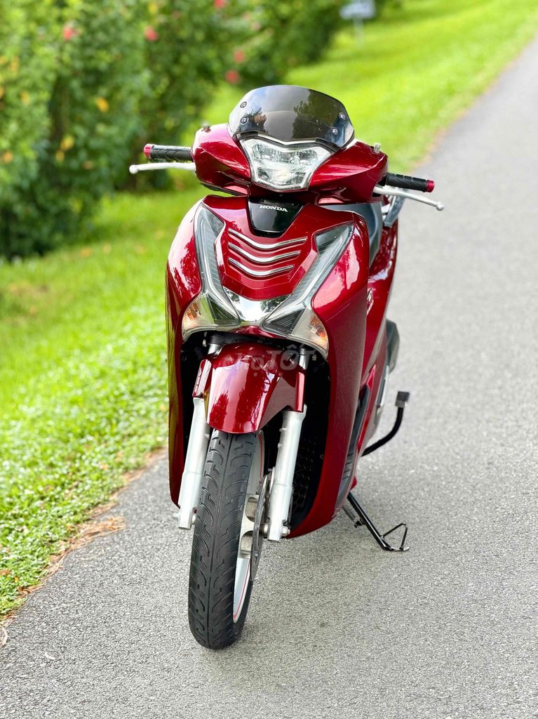 Honda SH 150 ABS 2018 Красный 26 тыс. км Оригинал