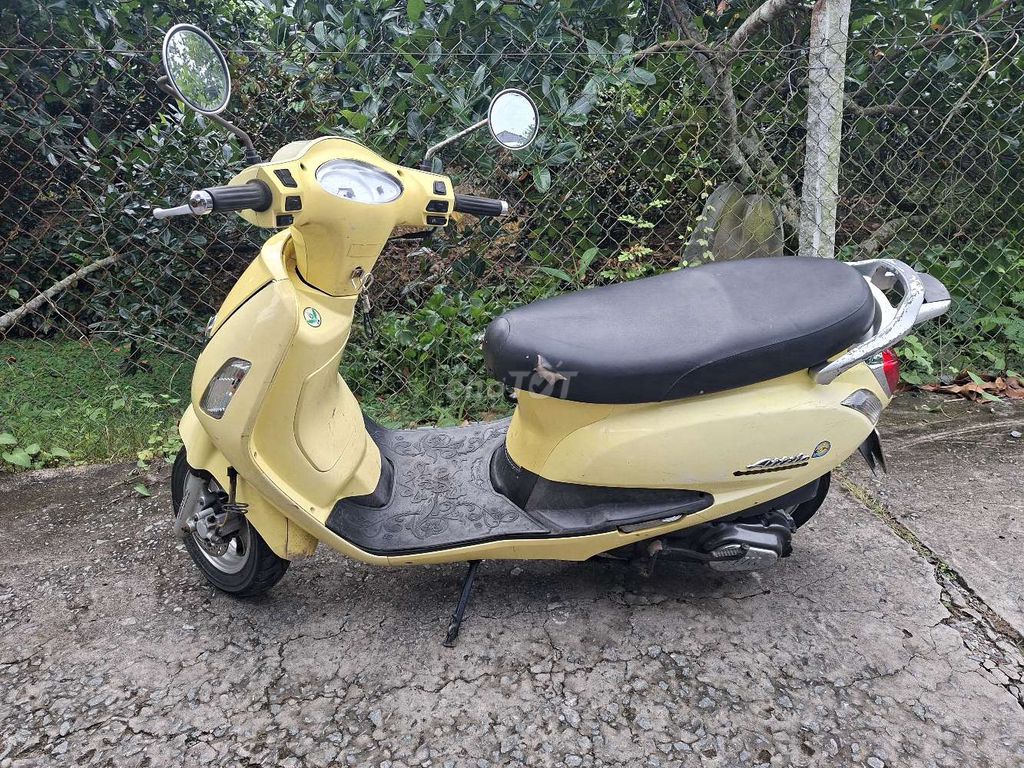 SYM Attila màu Vàng. Mua bán Xe máy tại Thành phố Vĩnh Long Vĩnh Long được đăng bởi Hoàng trần tài hình 3