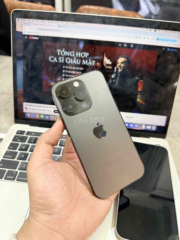 Apple iPhone 14 Pro 256GB Đen. Mua bán Điện thoại tại Quận Ngũ Hành Sơn Đà Nẵng được đăng bởi Nghĩa  hình 1