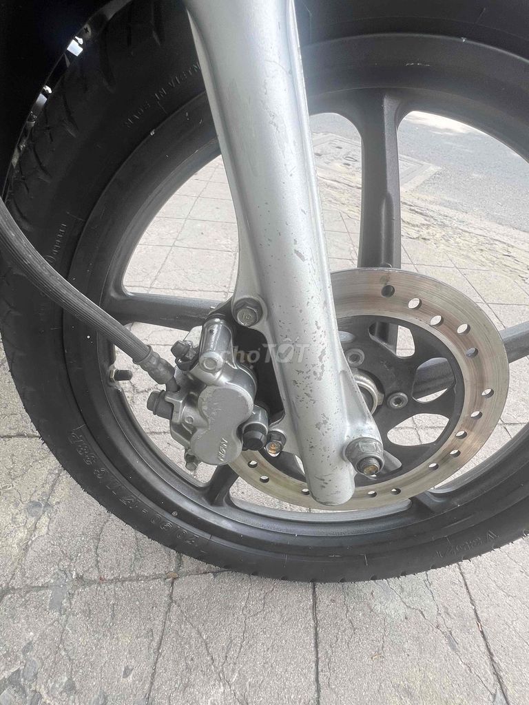 Funeo GT2006 sườn xám. Mua bán Xe máy tại Quận 12 Tp Hồ Chí Minh được đăng bởi Văn Dan hình 3