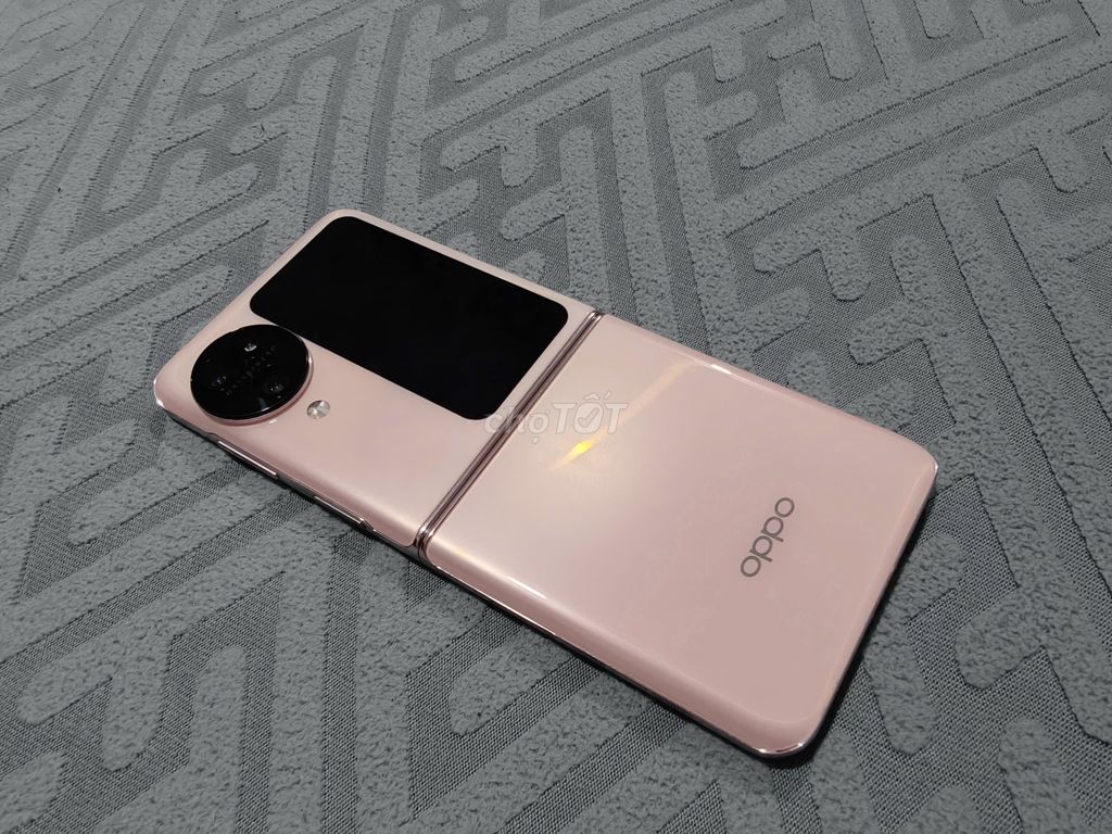Oppo Find N3 Flip Hồng 99.99% Bảo hành dài. Mua bán Điện thoại tại Thành phố Thủ Đức Tp Hồ Chí Minh được đăng bởi Nguyễn Lê Hiếu hình 1