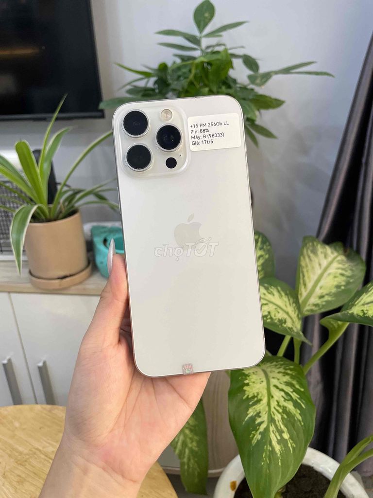 iPhone 15 Pro Max 256Gb LL/A Trắng. Mua bán Điện thoại tại Huyện Hóc Môn Tp Hồ Chí Minh được đăng bởi Luân Hoài hình 1