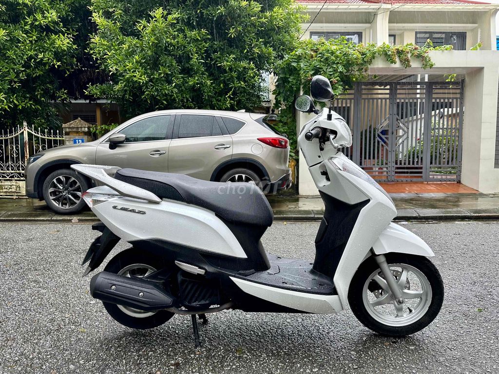 Honda Lead 2016 máy rin liên hệ ***. Mua bán Xe máy tại Thành phố Huế Thừa Thiên Huế được đăng bởi Xe Máy Trường An Phát hình 3