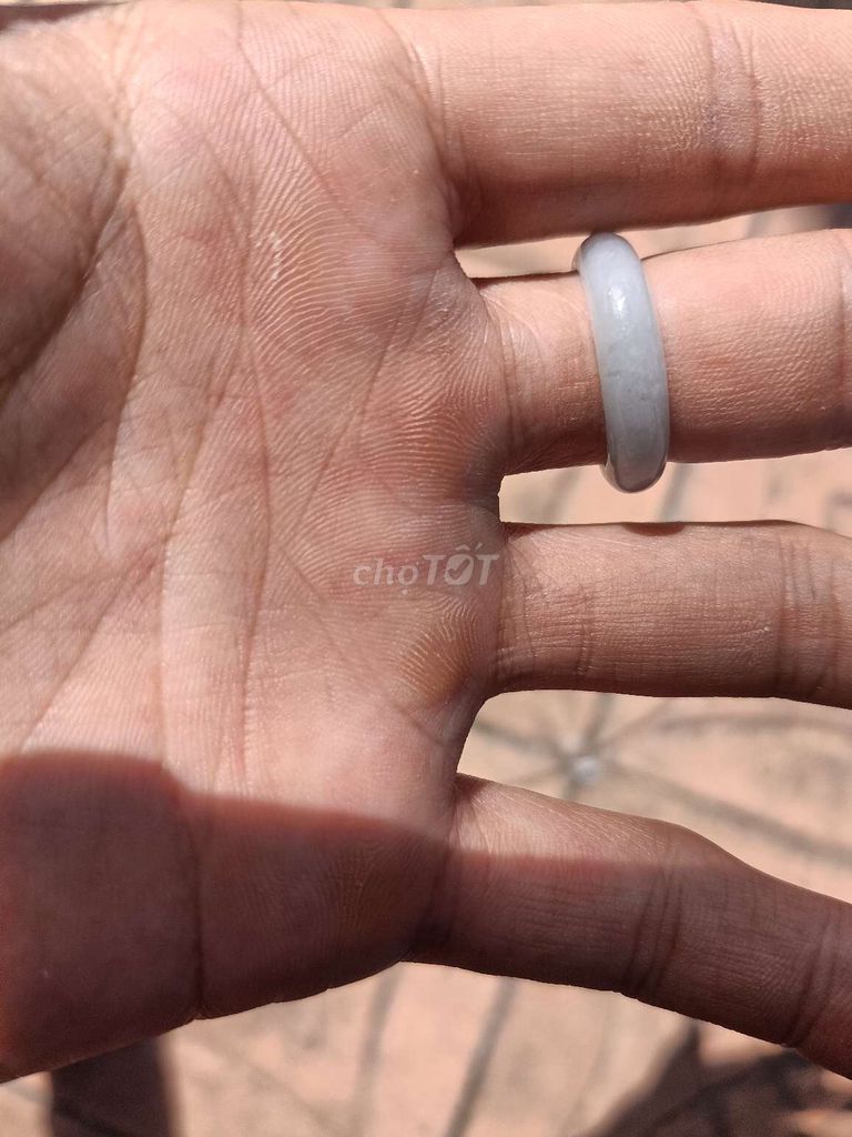 Nhẫn nữ Bạch ngọc Trắng size 19.0-19.1. Mua bán Phụ kiện thời trang khác tại Quận Cái Răng Cần Thơ được đăng bởi Thiên hình 1