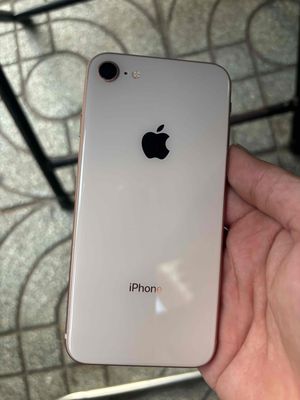 Apple iPhone 8 64GB Vàng Đã sử dụng