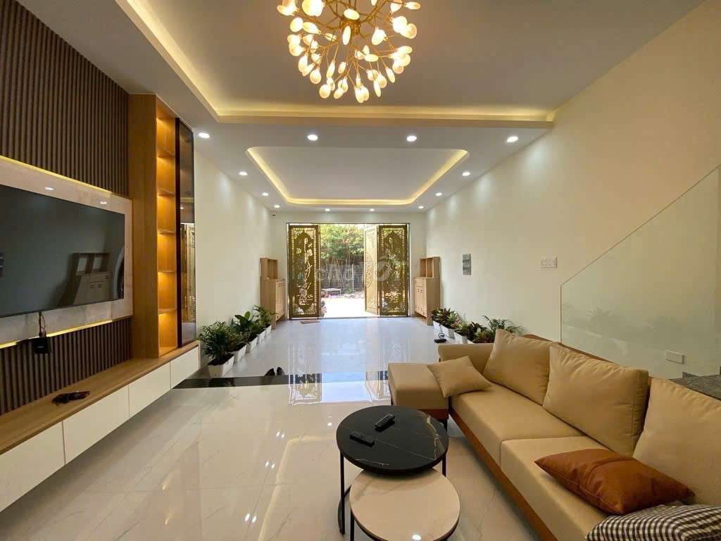 Q.12-CAM KẾT NHÀ THẬT-RỘNG ĐẸP RẼ-BÁN NHÀ 4.3×25-3TẦNG-HXH SONG HÀNH