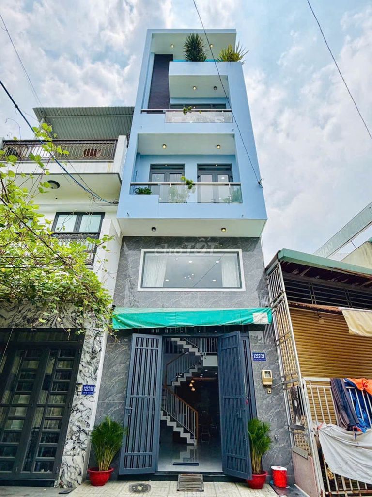 Аренда · 4 комн. · 52 м² · Quận Gò Vấp, ул. Đường Lê Đức Thọ