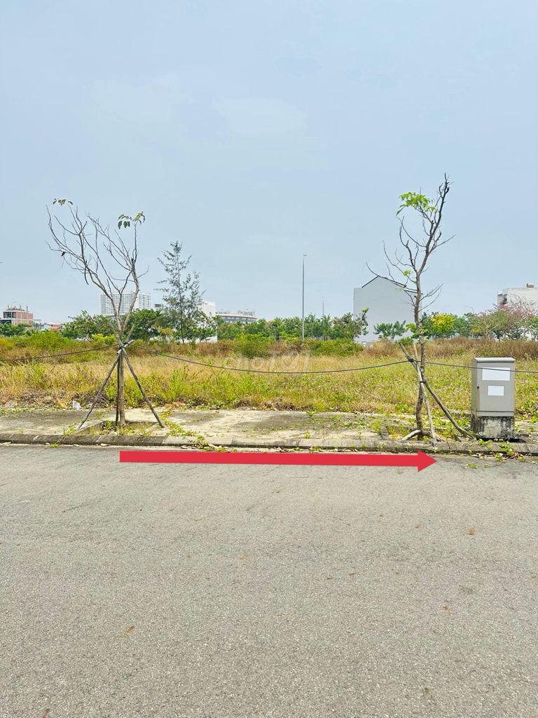 Bán lô đất FPT City Đà Nẵng khu V5 diện tích 104m2 hướng Nam