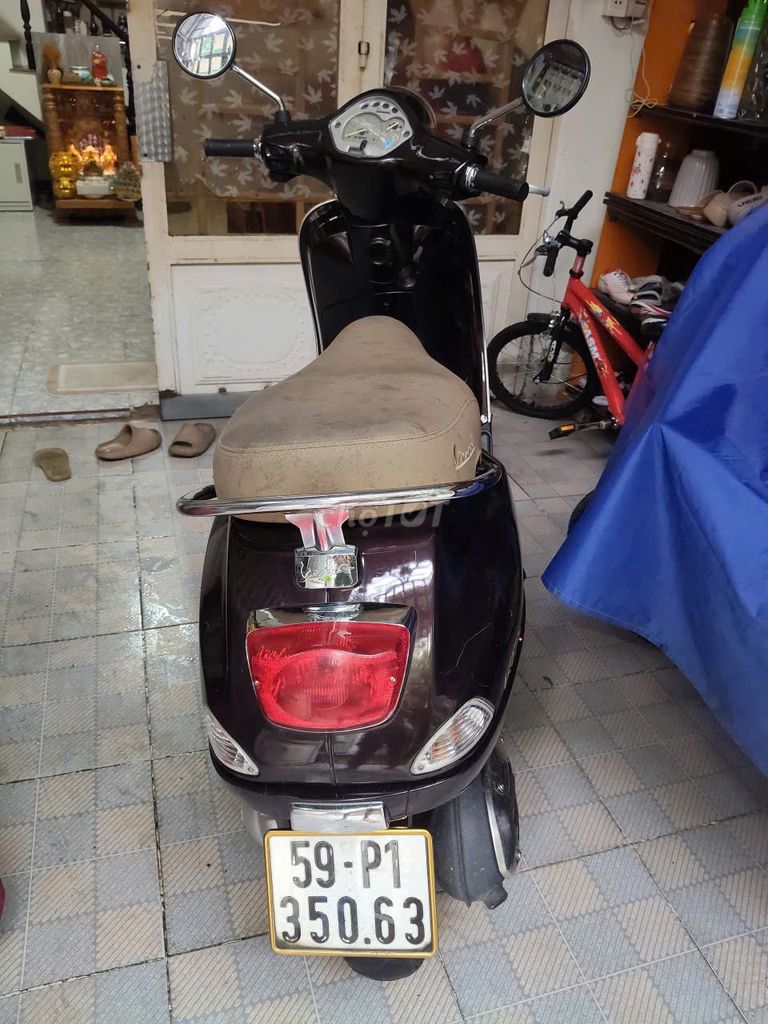Piaggio Vespa 125 2011 Коричневый
