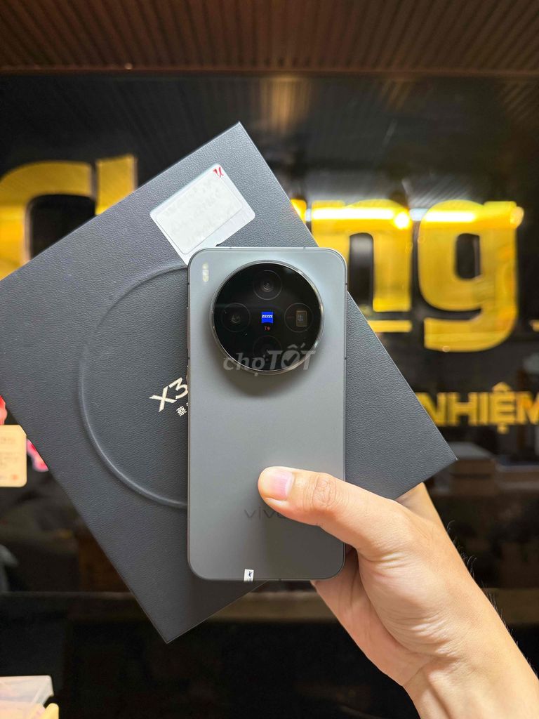 Vivo X300 12/256GB Nội địa - ĐEN. Mua bán Điện thoại tại Thành phố Thủ Đức Tp Hồ Chí Minh được đăng bởi Phạm Huy hình 1
