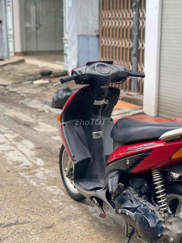 Honda Click, 2 цвета (красный), 6 спиц, последняя модель
