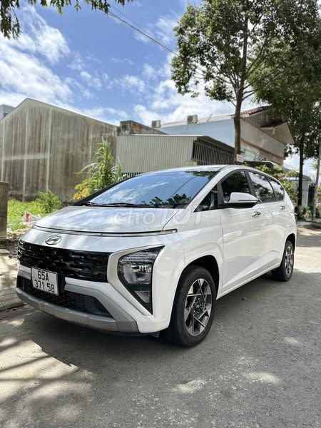 Huyndai Stargazer 1.5 Đặc Biệt🚘 2022. Mua bán Ô tô tại Quận Bình Thuỷ Cần Thơ được đăng bởi Tri Nguyen hình 3