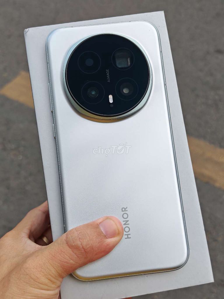 Honor Magic 8 fullbox 12.256 có ship. Mua bán Điện thoại tại Quận Bình Tân Tp Hồ Chí Minh được đăng bởi Phạm Vôn hình 1