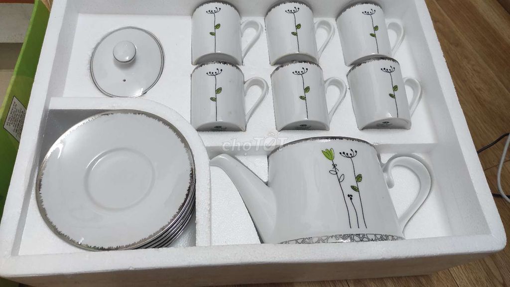 Bộ ấm trà CK Porcelain Gốm sứ. Mua bán Nội thất, đồ gia dụng khác tại Quận Hai Bà Trưng Hà Nội được đăng bởi Bảo Lâm hình 1