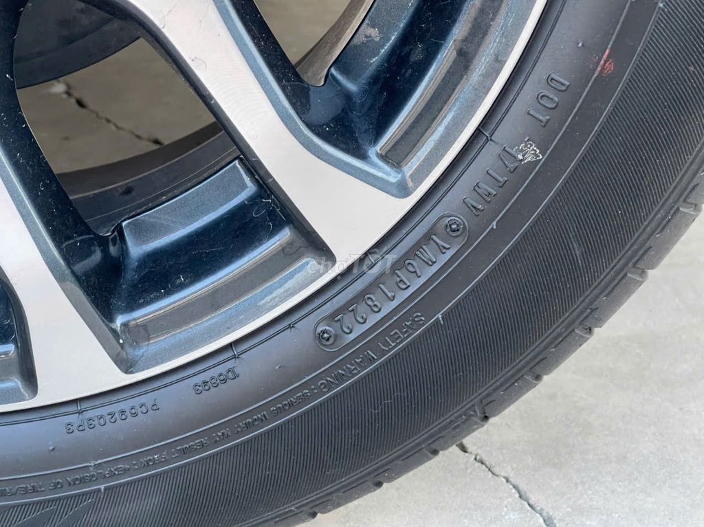 Suzuki XL 7 2022 GLX AT - 38000 km. Mua bán Ô tô tại Quận 8 Tp Hồ Chí Minh được đăng bởi Trường Nguyễn Chợ Tốt Xe Official Mall hình 7