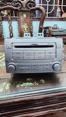 Đầu CD ô tô Hyundai i20 màu xám. Mua bán Phụ tùng xe tại Quận Bắc Từ Liêm Hà Nội được đăng bởi Nguyễn Đình Tiến