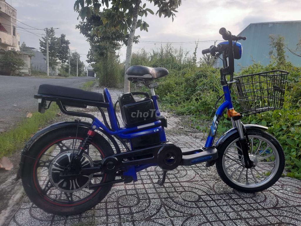Xe đạp điện ít chạy nên còn rất đẹp. Mua bán Xe điện tại Thành phố Vĩnh Long Vĩnh Long được đăng bởi cong hình 4