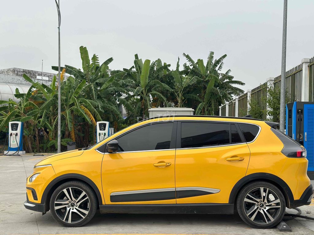 VinFast VF e34 2022 Vàng. Mua bán Ô tô tại Quận Long Biên Hà Nội được đăng bởi Phát Vũ Vinfast hình 1