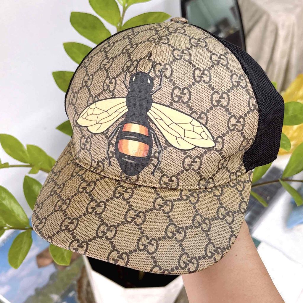 Nón lưỡi trai hiệu GUCCI made in ITALY zin đẹp. Mua bán Phụ kiện thời trang khác tại Quận 3 Tp Hồ Chí Minh được đăng bởi Shop Đồng Hồ Bút Viết Mắt kính Bật lửa Nhẫn Mỹ hình 1
