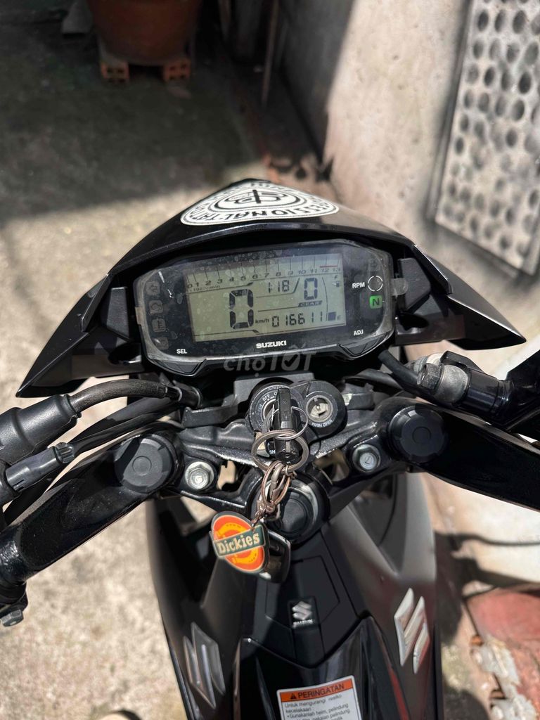 Bán xe Satria fi giao lưu stylo. Mua bán Xe máy tại Huyện Hóc Môn Tp Hồ Chí Minh được đăng bởi Nguyễn Vũ Thanh Tuấn hình 1