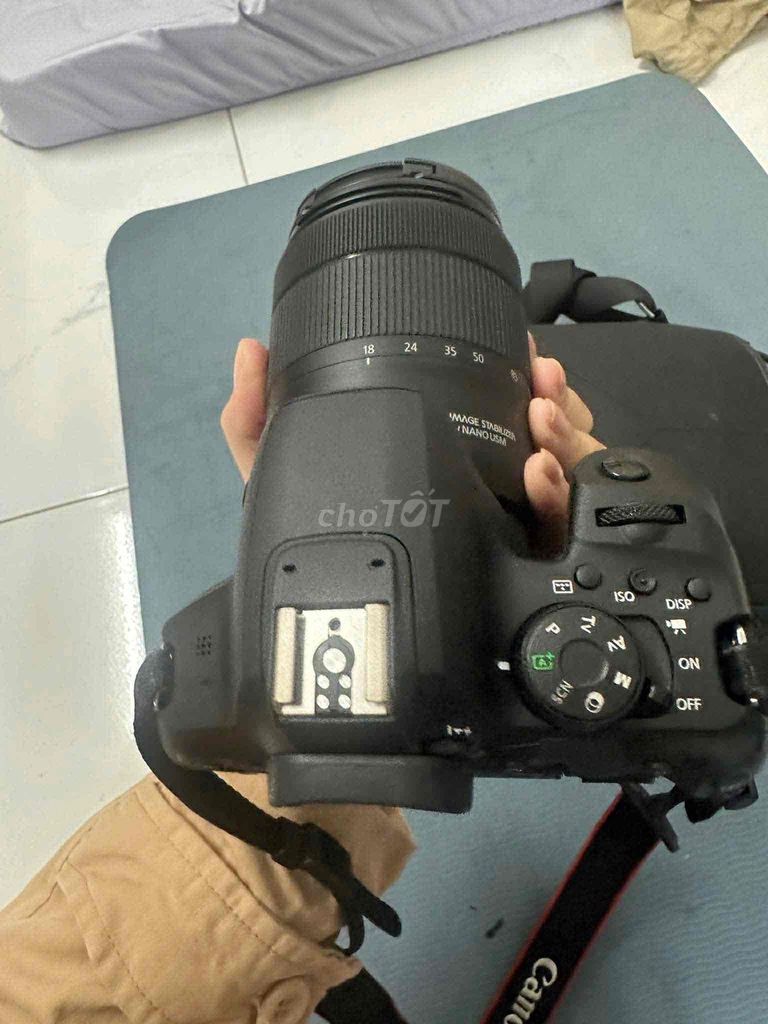 Máy ảnh Canon 850D Đen. Mua bán Máy ảnh, Máy quay tại Huyện Bàu Bàng Bình Dương được đăng bởi Thành hình 1
