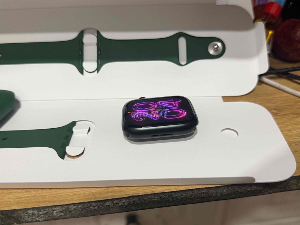 Apple Watch Series 7 45mm Xanh lá Mới. Mua bán Thiết bị đeo thông minh tại Quận Ninh Kiều Cần Thơ được đăng bởi việt thanh hình 1