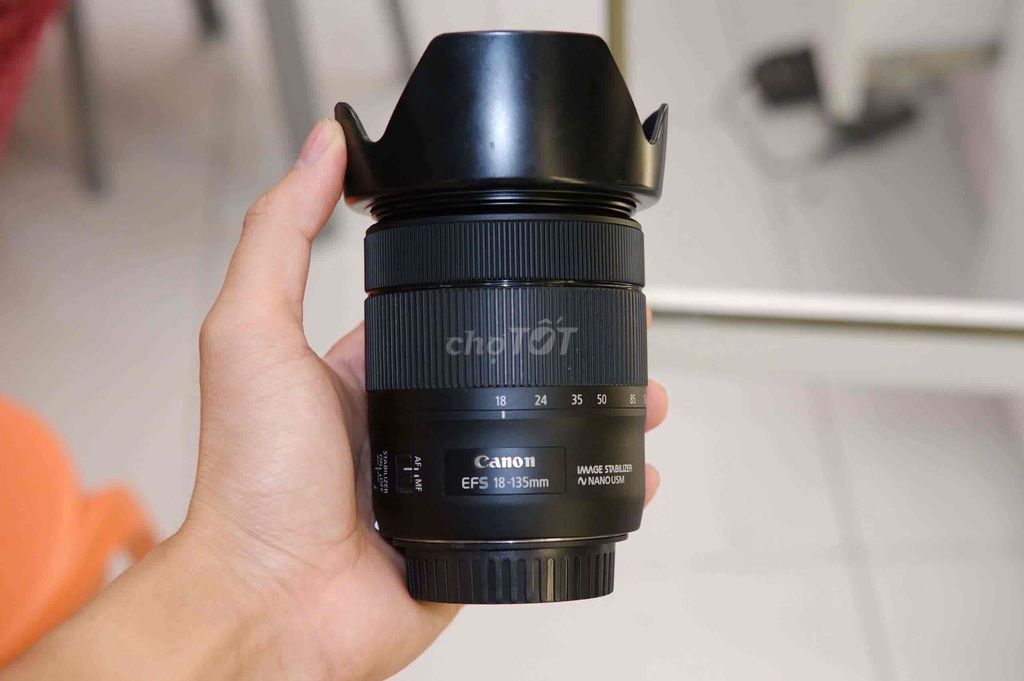 Ống kính máy ảnh Canon EF-S 18-135mm nano Đen. Mua bán Máy ảnh, Máy quay tại Huyện Vụ Bản Nam Định được đăng bởi Vũ Ngọc Quang hình 1