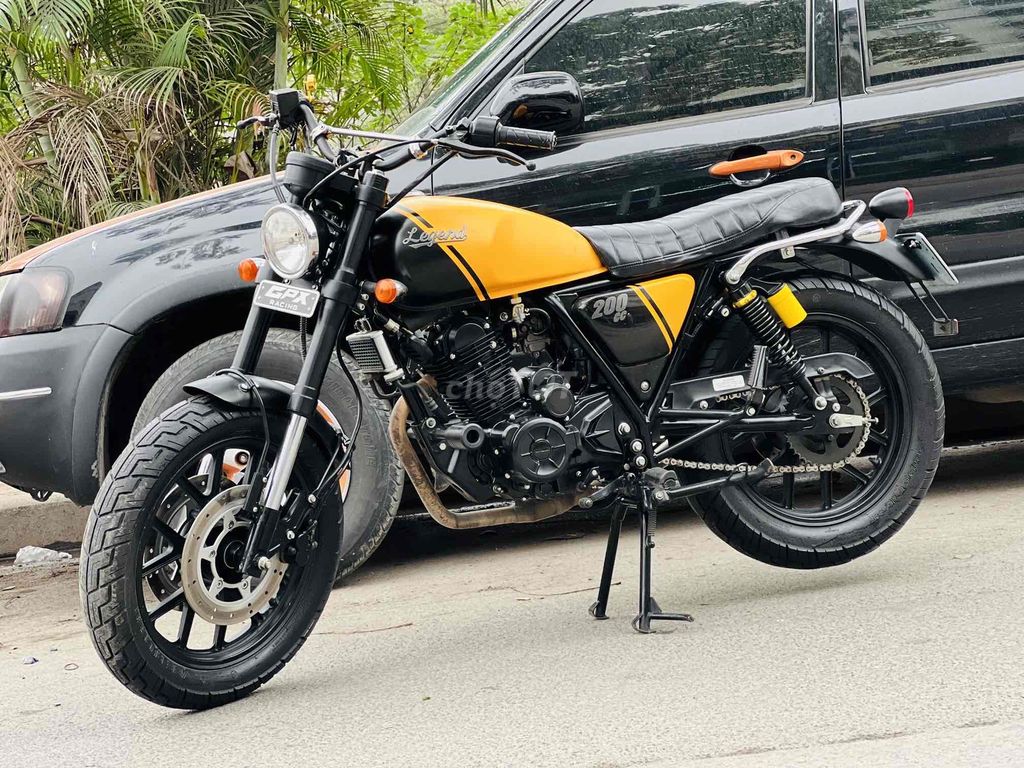 GPX Legend 200 vàng trẻ trung-classic lướt đẹp pkl. Mua bán Xe máy tại Quận Cầu Giấy Hà Nội được đăng bởi Tong motor xe may hình 2