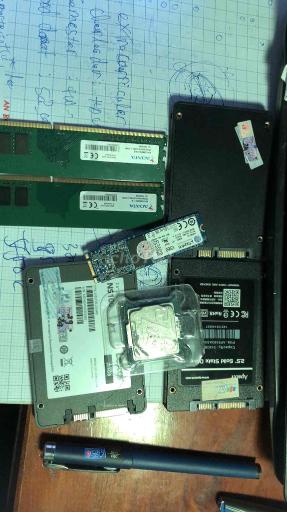 SSD , ram, chip