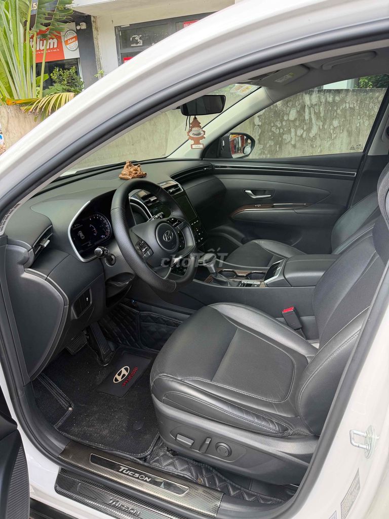 Hyundai Tucson 2022 стандартная комплектация, белый, 47000 км