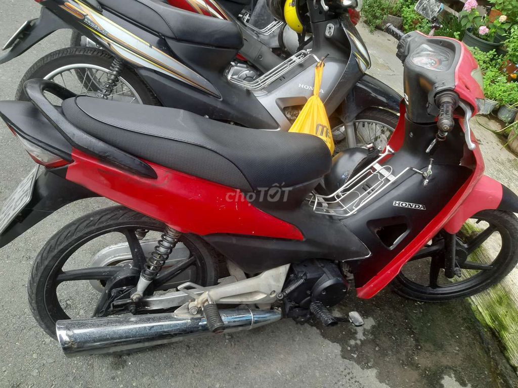Xe máy Honda Wave Hàn Quốc  2007 màu Đỏ,. Mua bán Xe máy tại Quận 4 Tp Hồ Chí Minh được đăng bởi long thái hình 6