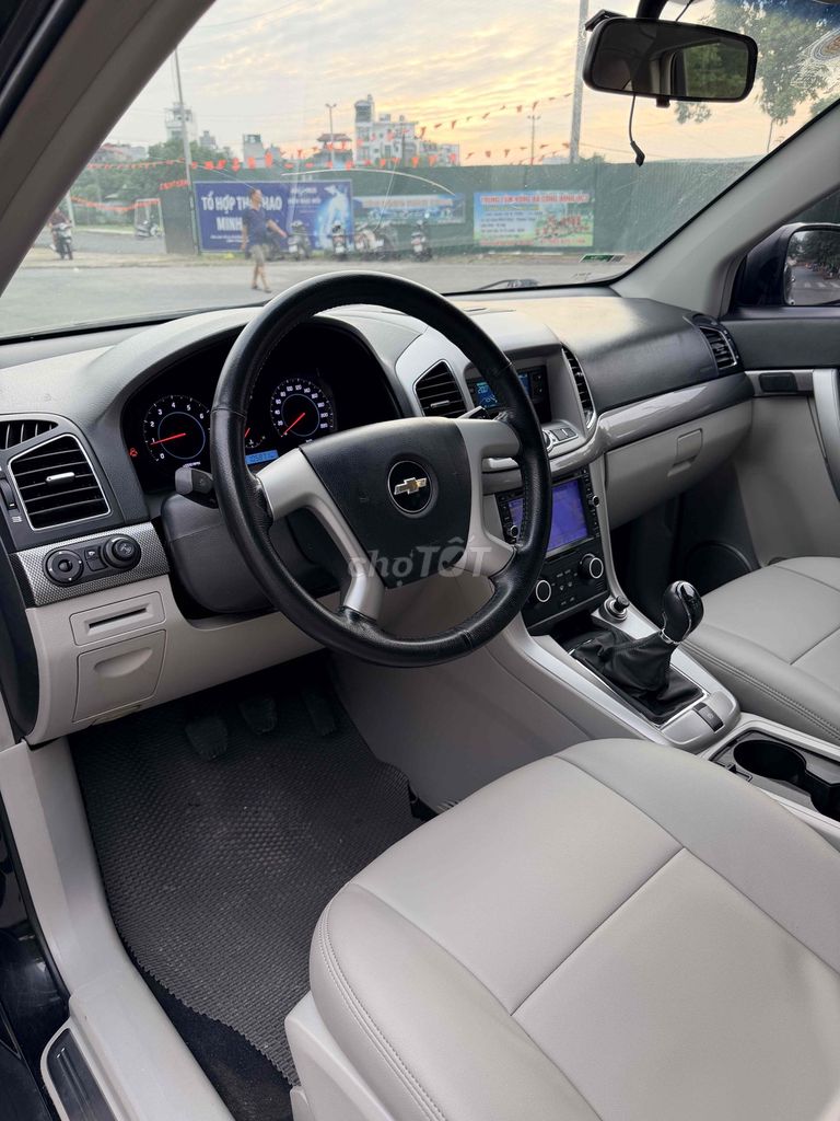Chevrolet Captiva 2013. Mua bán Ô tô tại Quận Long Biên Hà Nội được đăng bởi Đào Việt Phương hình 7