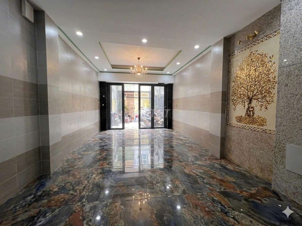 MB hẻm xe hơi ngay phố Bùi Viện, lối đi riêng, Giá chỉ 15tr