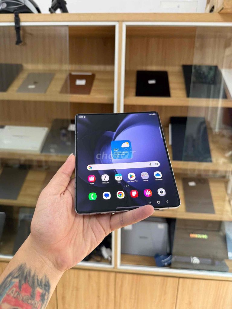 Samsung Fold 5 512GB Tím nhạt 2 sim. Mua bán Điện thoại tại Quận Đống Đa Hà Nội được đăng bởi KT Hà Nội Mobile hình 1