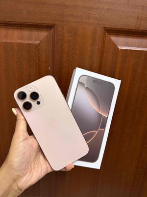 iPhone 16 Pro Max 256GB Vàng Đã sử dụng đẹp Q.tế