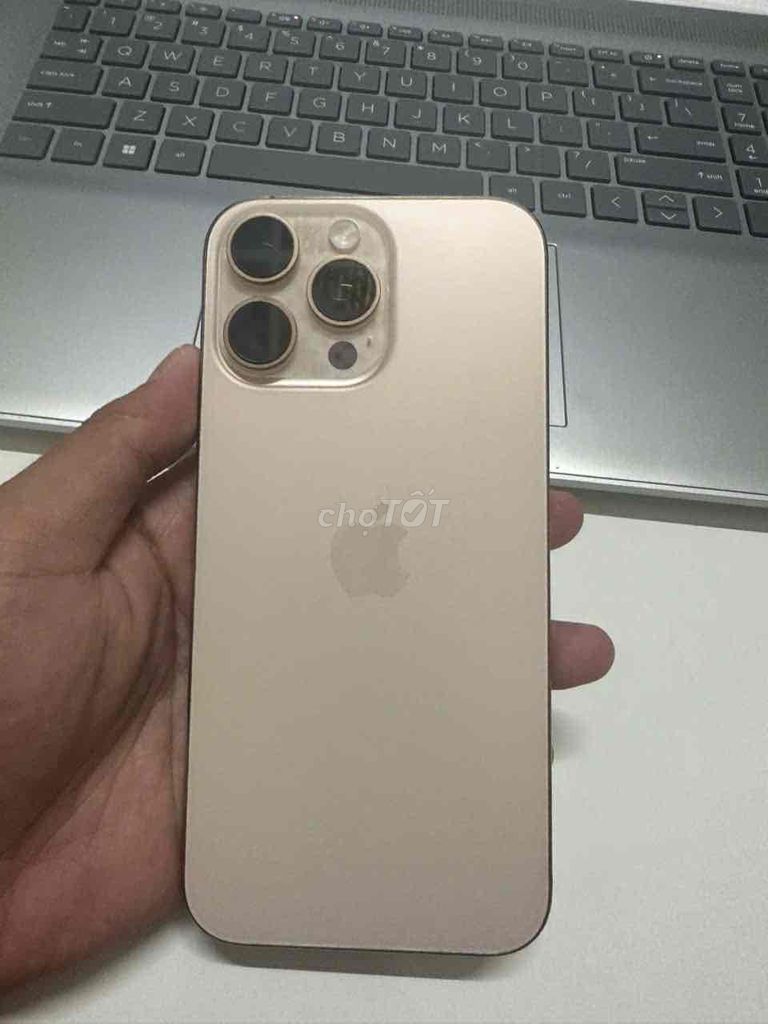 Apple iPhone 16 Pro Max 256GB Vàng. Mua bán Điện thoại tại Thành phố Cà Mau Cà Mau được đăng bởi Lê Ngọc Chí hình 1