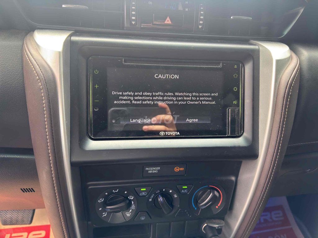 Toyota Fortuner 2019 2.4G 4x2 AT - 58280 km. Mua bán Ô tô tại Thành phố Thủ Đức Tp Hồ Chí Minh được đăng bởi Đại Lý Toyota Chính hãng  hình 8
