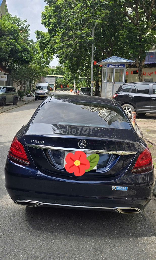 Mercedes Benz C Class 2019 C 200 - 68430 km. Mua bán Ô tô tại Quận Thanh Xuân Hà Nội được đăng bởi Đình Trường hình 3