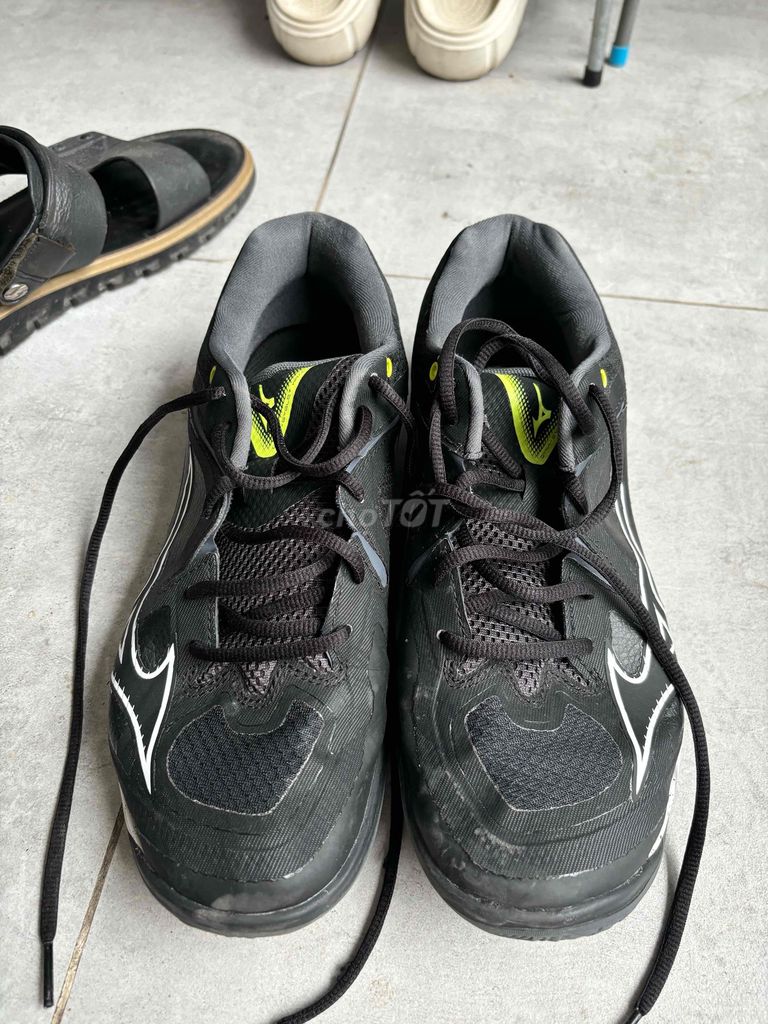 Giày cầu lông Mizuno Claw 3 Đen 42. Mua bán Đồ thể thao, Dã ngoại tại Quận 7 Tp Hồ Chí Minh được đăng bởi Minh hình 1
