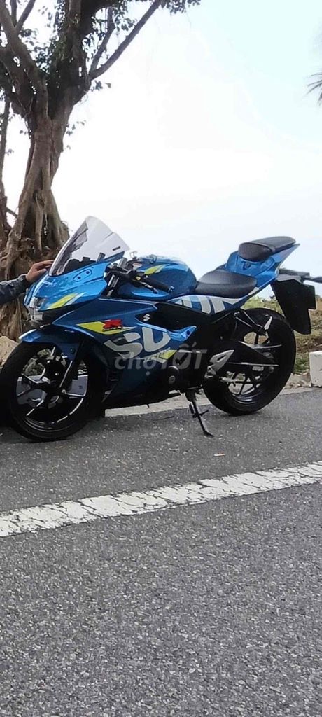 Suzuki GSX150R синий, 13 000 км, Индонезия