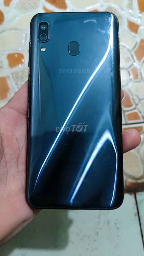 Samsung Đen Đã qua sử dụng. Mua bán Điện thoại tại Thị xã Tân Uyên Bình Dương được đăng bởi hiếu MB điện thoại cũ hình 1