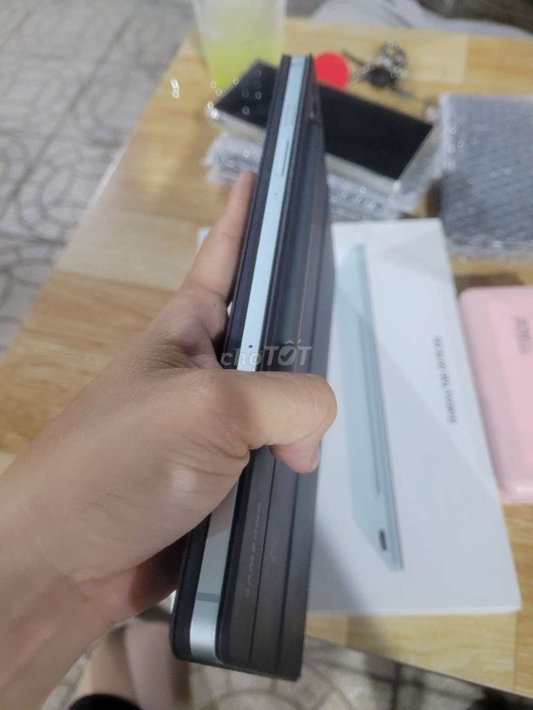  Tab S9 FE 5G + ban phim +but pen. Mua bán Máy tính bảng tại Huyện Châu Thành Tiền Giang được đăng bởi Cầm đồ thanh lý  hình 1