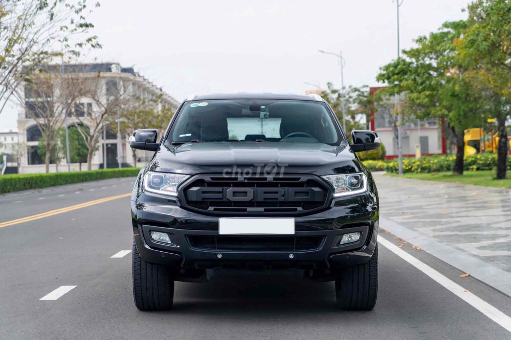 Ford Everest 2020 Titanium 2.0L AT 4x2 - 92000 km