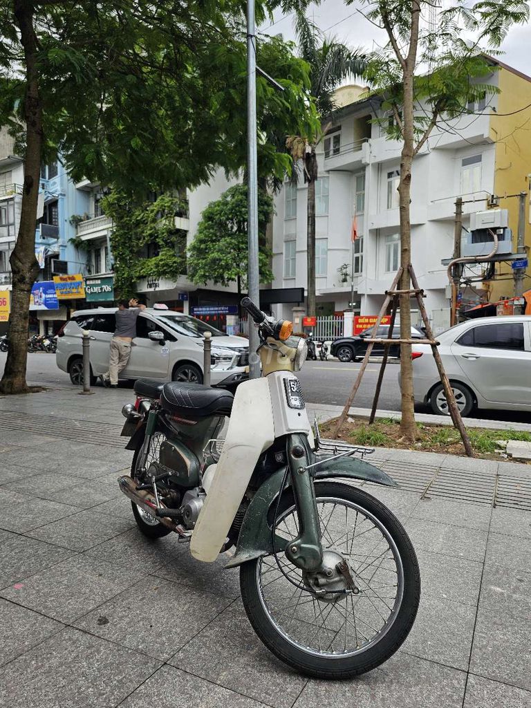 Honda Cub 81-50 gin mộc. Mua bán Xe máy tại Quận Ba Đình Hà Nội được đăng bởi Việt hình 4
