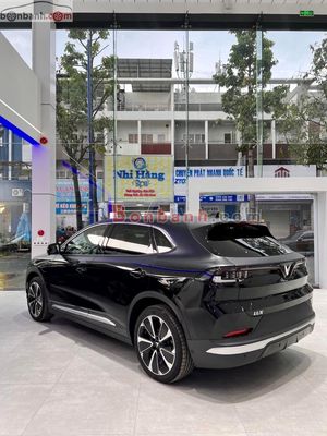 xe VF8 sẵn nhiều xe. Mua bán Ô tô tại Huyện Thanh Trì Hà Nội được đăng bởi Anh Tú